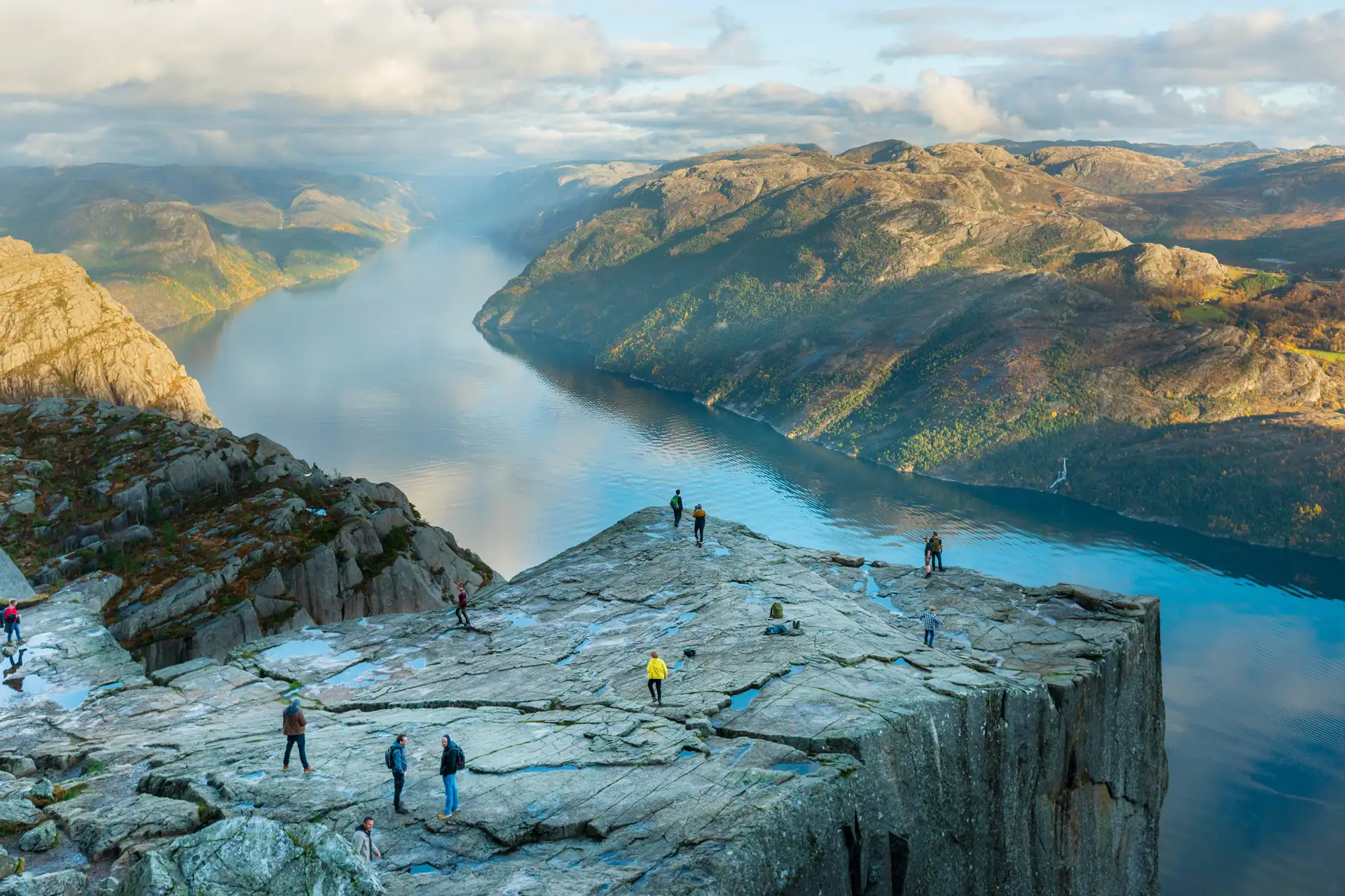 LYSEFJORD-PREIKESTOLEN-Thomas-Hawkins-Sunday-Post-3x2