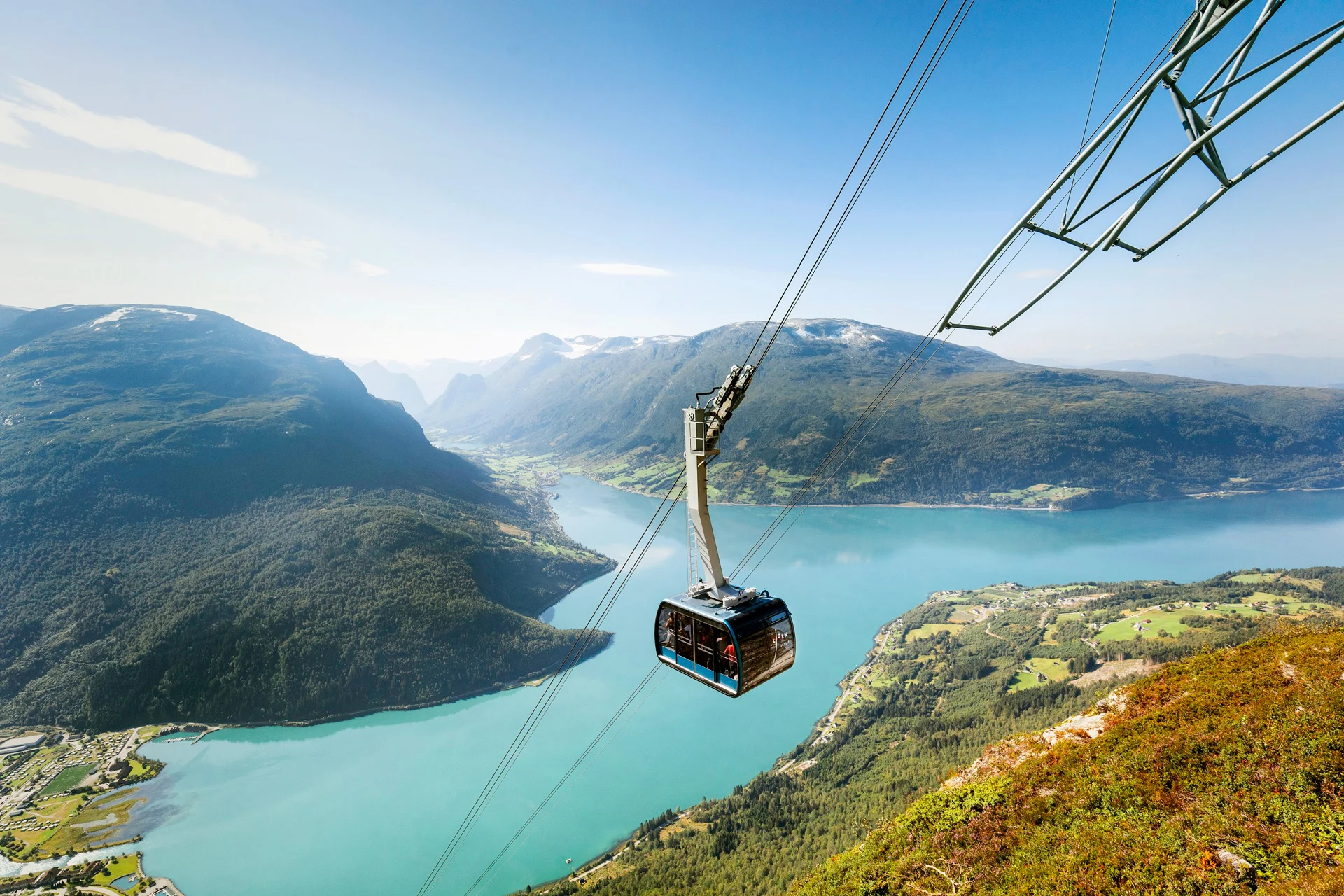 a-Cable-Car-Loen-Skylift-4068-Photo-Marius-Beck-Dahle Loen-Skylift 1920x1280 3x2
