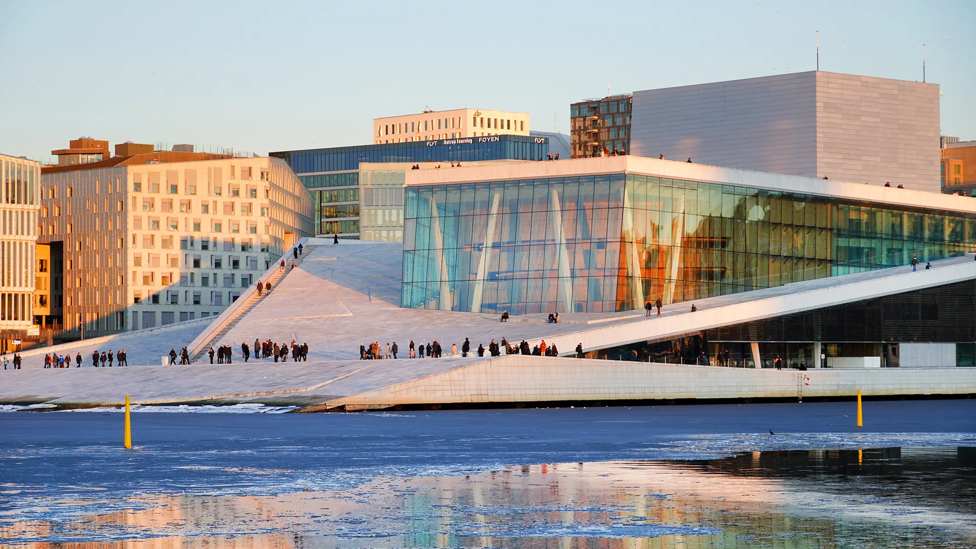 MAIN-HERO Winter-in-Oslo-Opera-House Christine-Baglo-Visitnorway.com 1920x1080