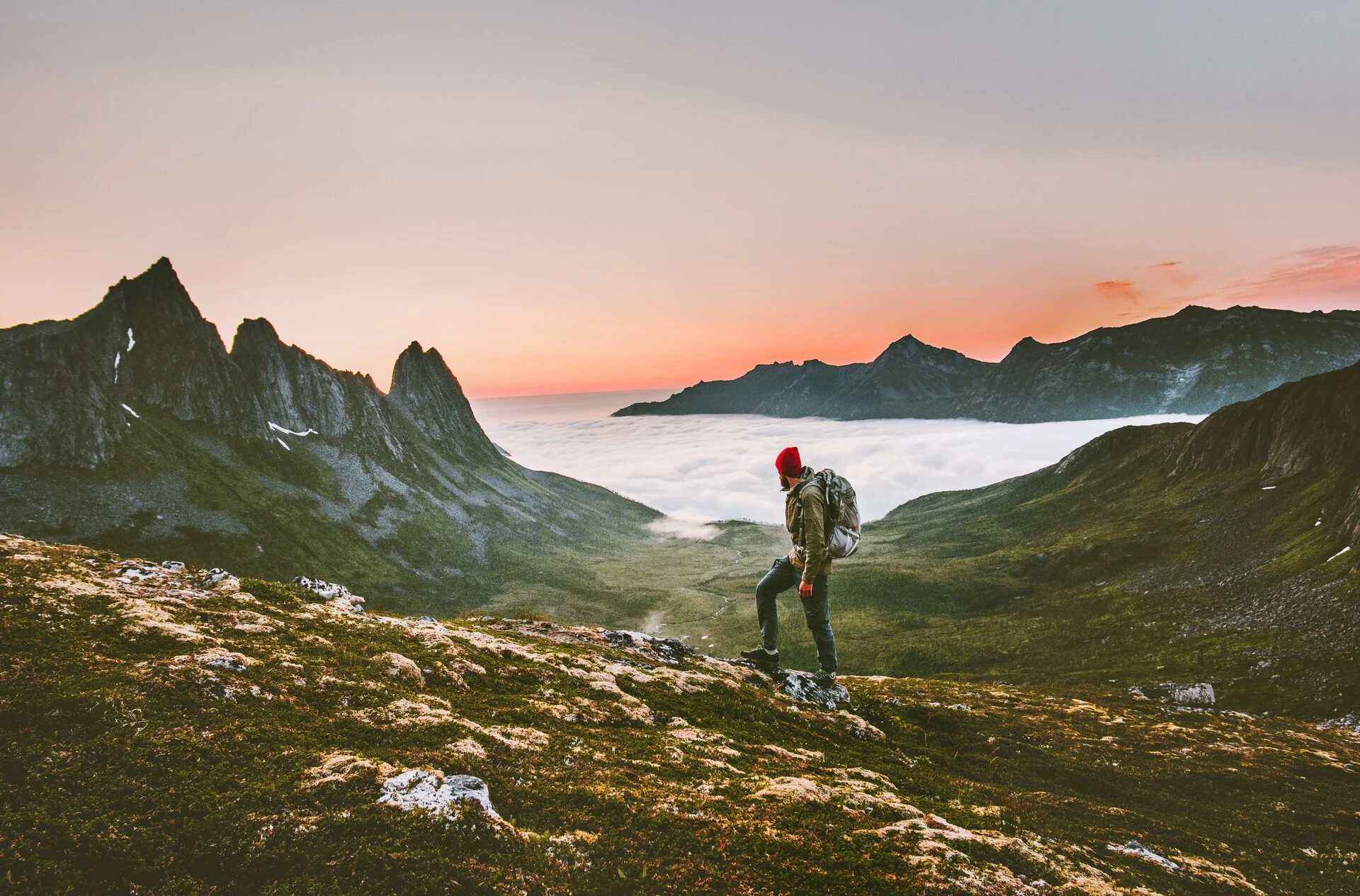 hiking norway HGR 161993 Shutterstock