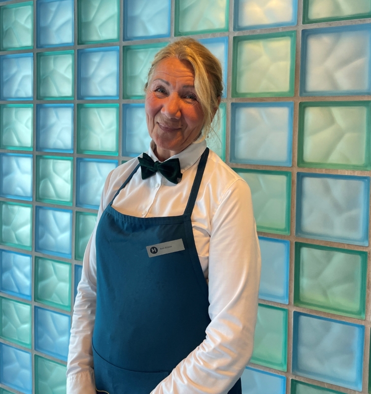 Ann-Kristin-Flora-MS-Trollfjord-IMG-9563