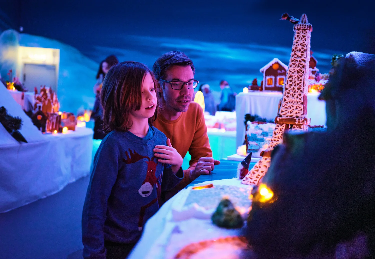 the-world-s-largest-gingerbread-town-pepperkakebyen-in-bergen