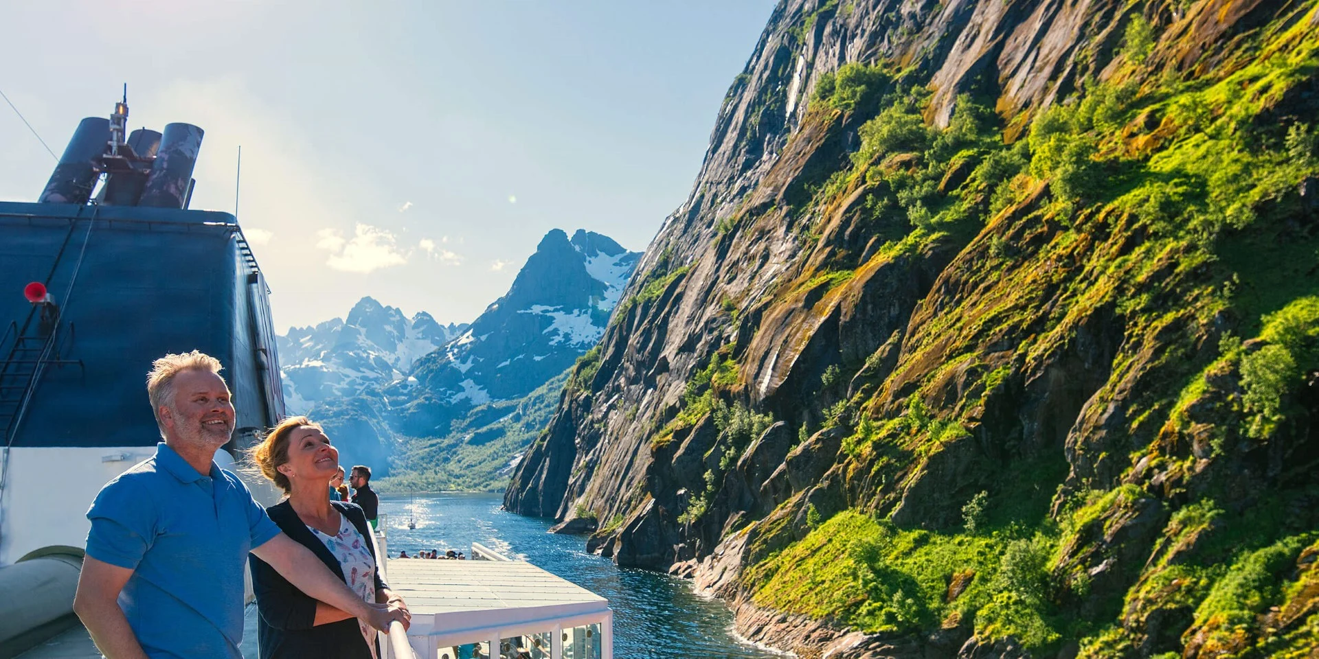 Naviguez dans le spectaculaire Trollfjord.