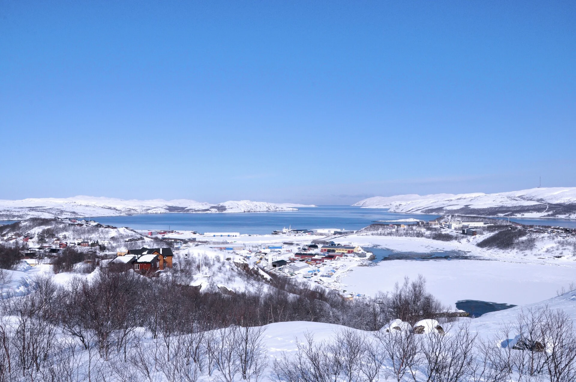 The Russian border town of Kirkenes under a blanket of snow