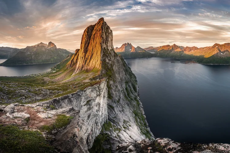 The Svalbard Line - South