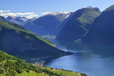 Arktisches Norwegen - Spitzbergen, Fjorde & Oslo