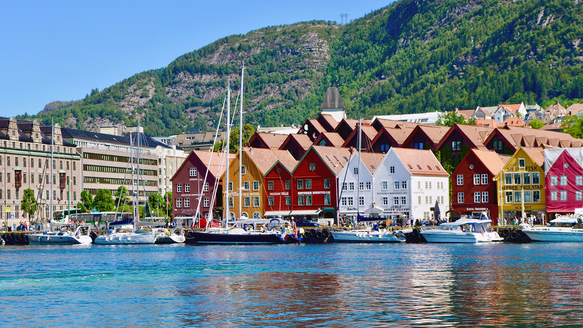 Bergen annika-ashley-CP8 CR9R4Ko-unsplash 1920x1080