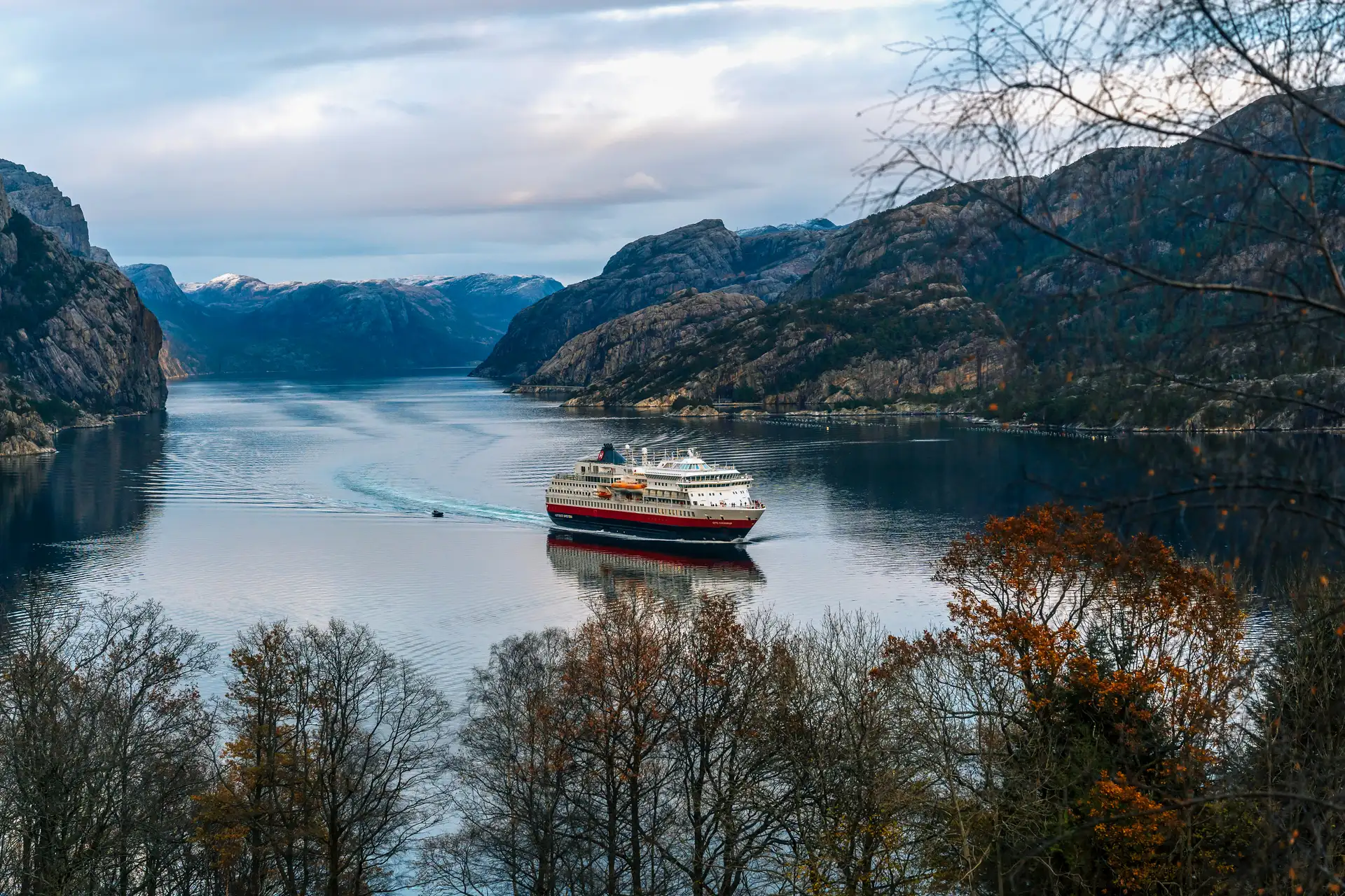 20231112-7300691-Norway-Lysefjord-MS-Otto-Sverdrup-Kay-Fochtmann