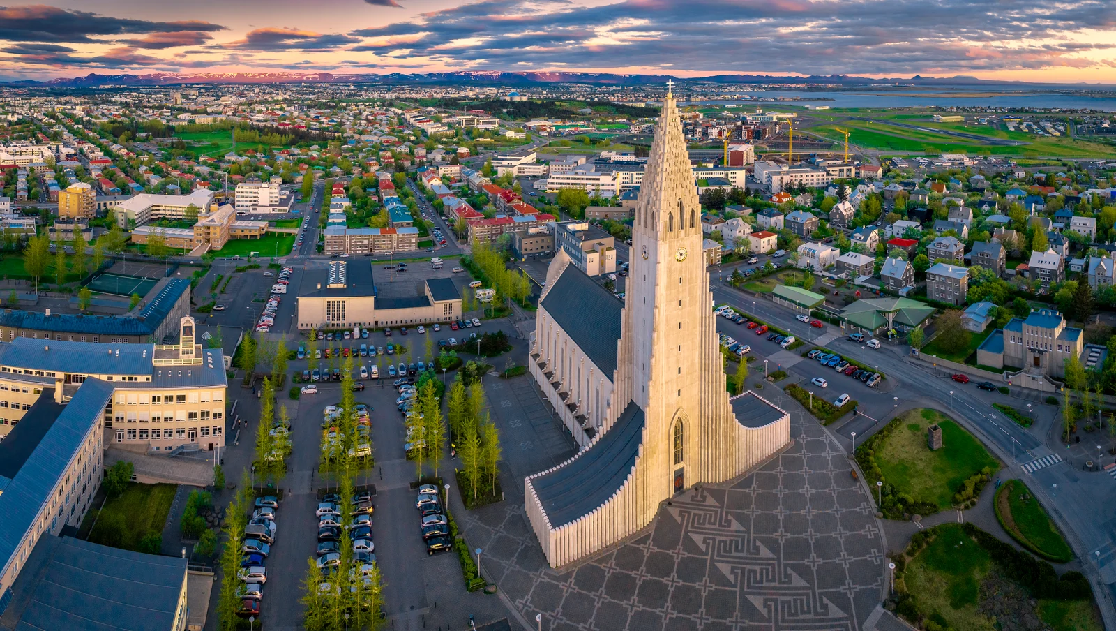 10366-157-4311 Visit Iceland
