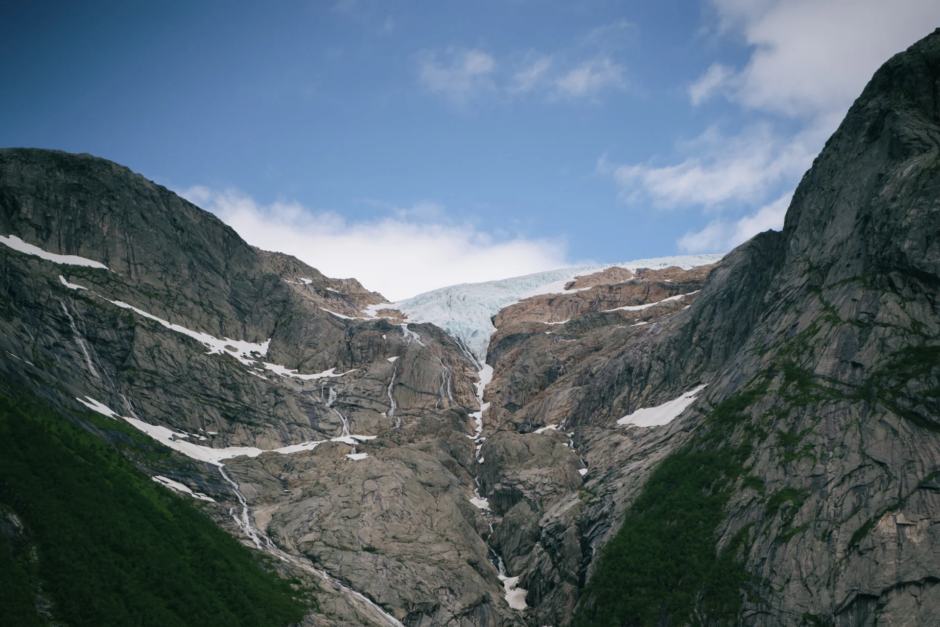 Jostedalsbreen glacier is Europe's largest glacier