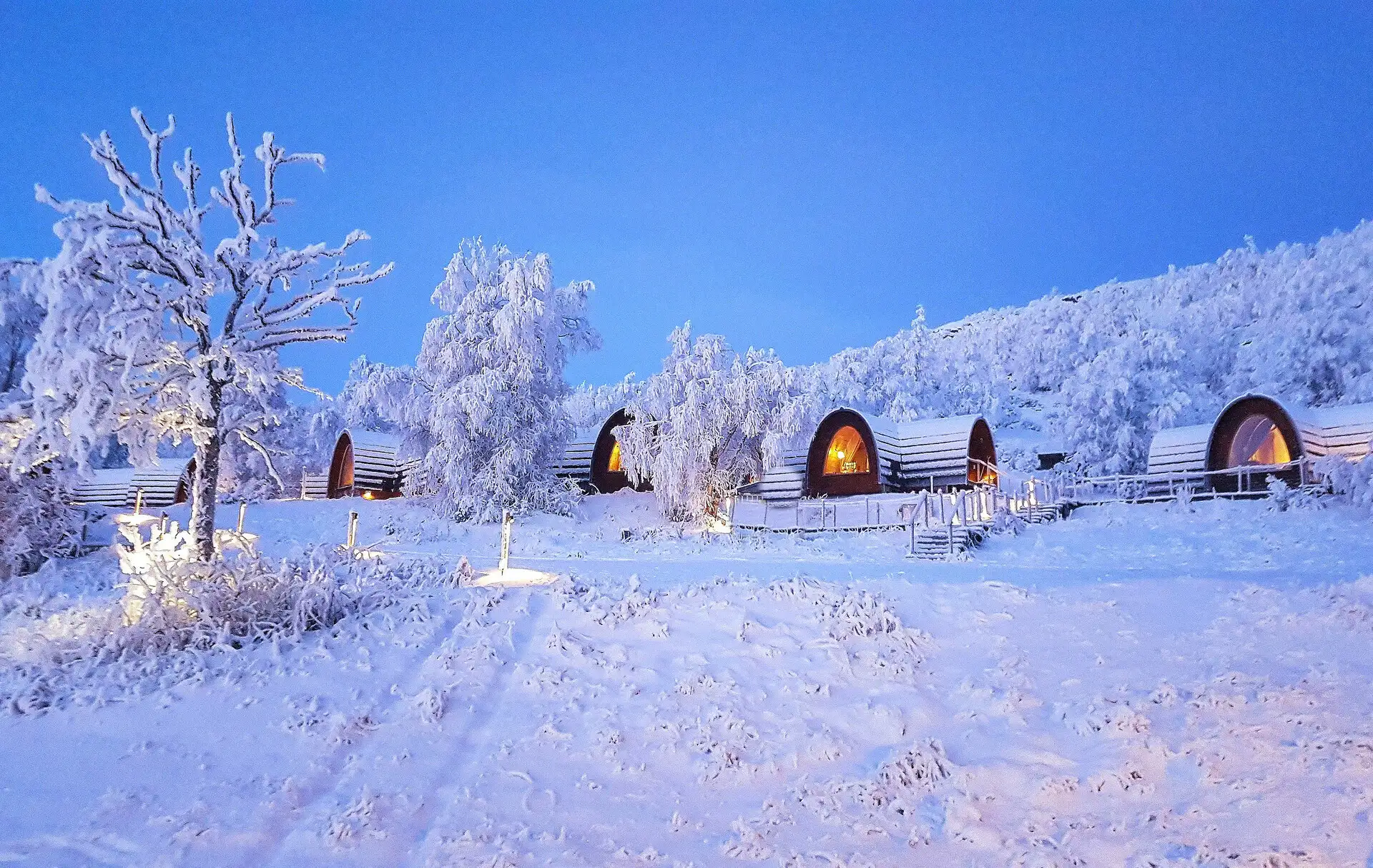 Die Gammehütten beim Schneehotel in Kirkenes