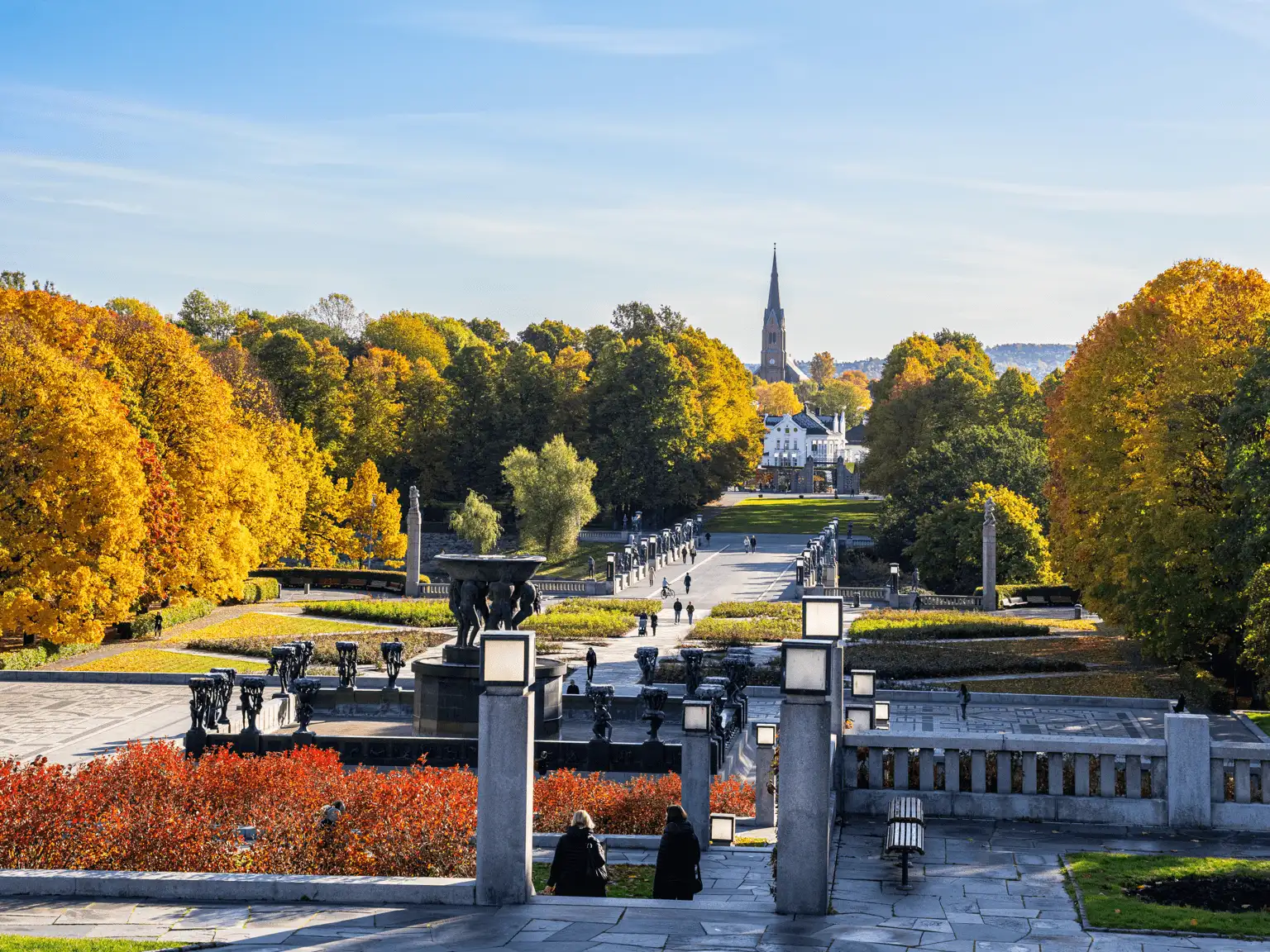 Vigeland Sculpture Park in Oslo in all its autumn finery. Image copyright: Fredrik Ahlsen/Visit Norway