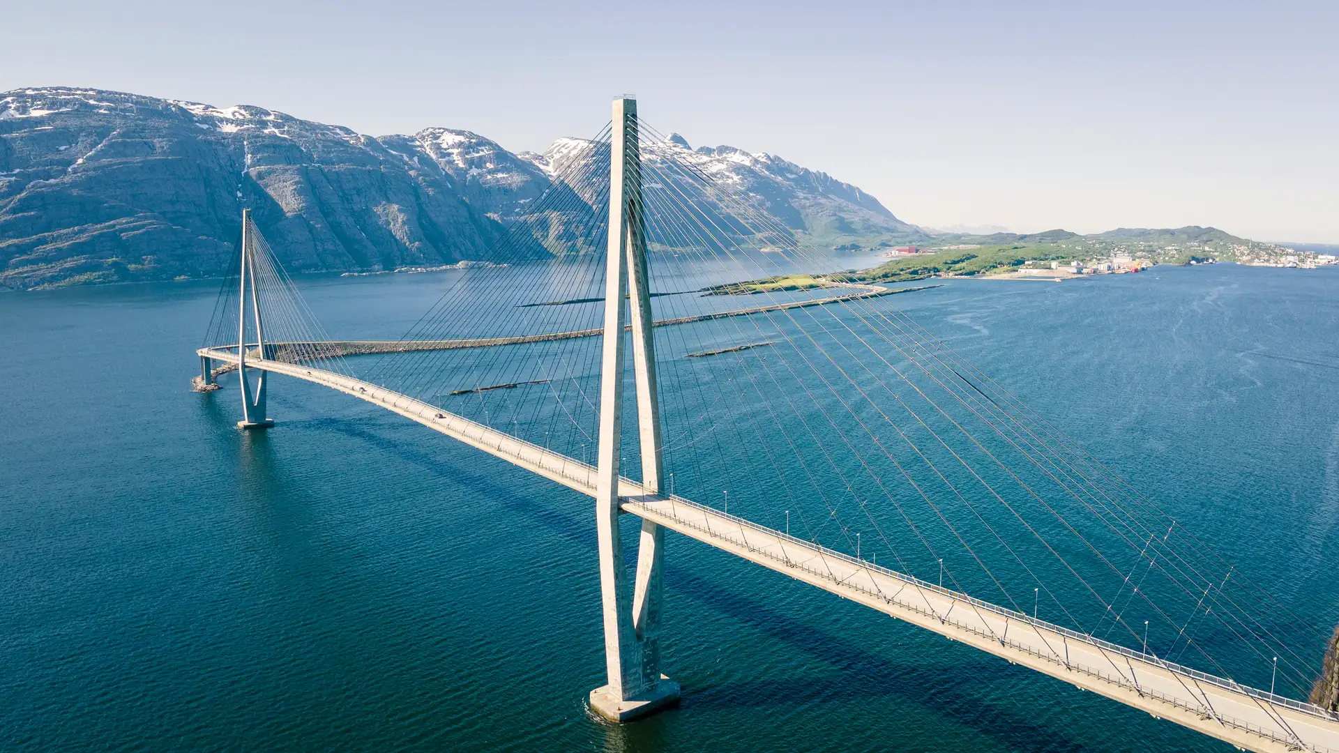 Sandnessjoen-Norway-HGR-163718