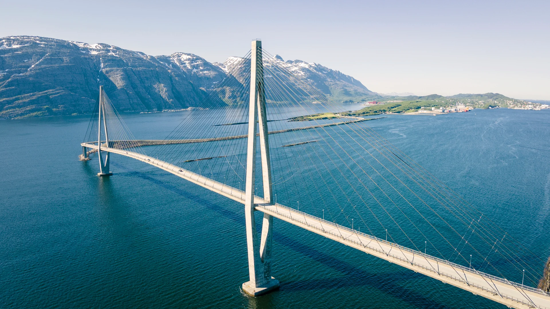 Sandnessjoen-Norway-HGR-163718
