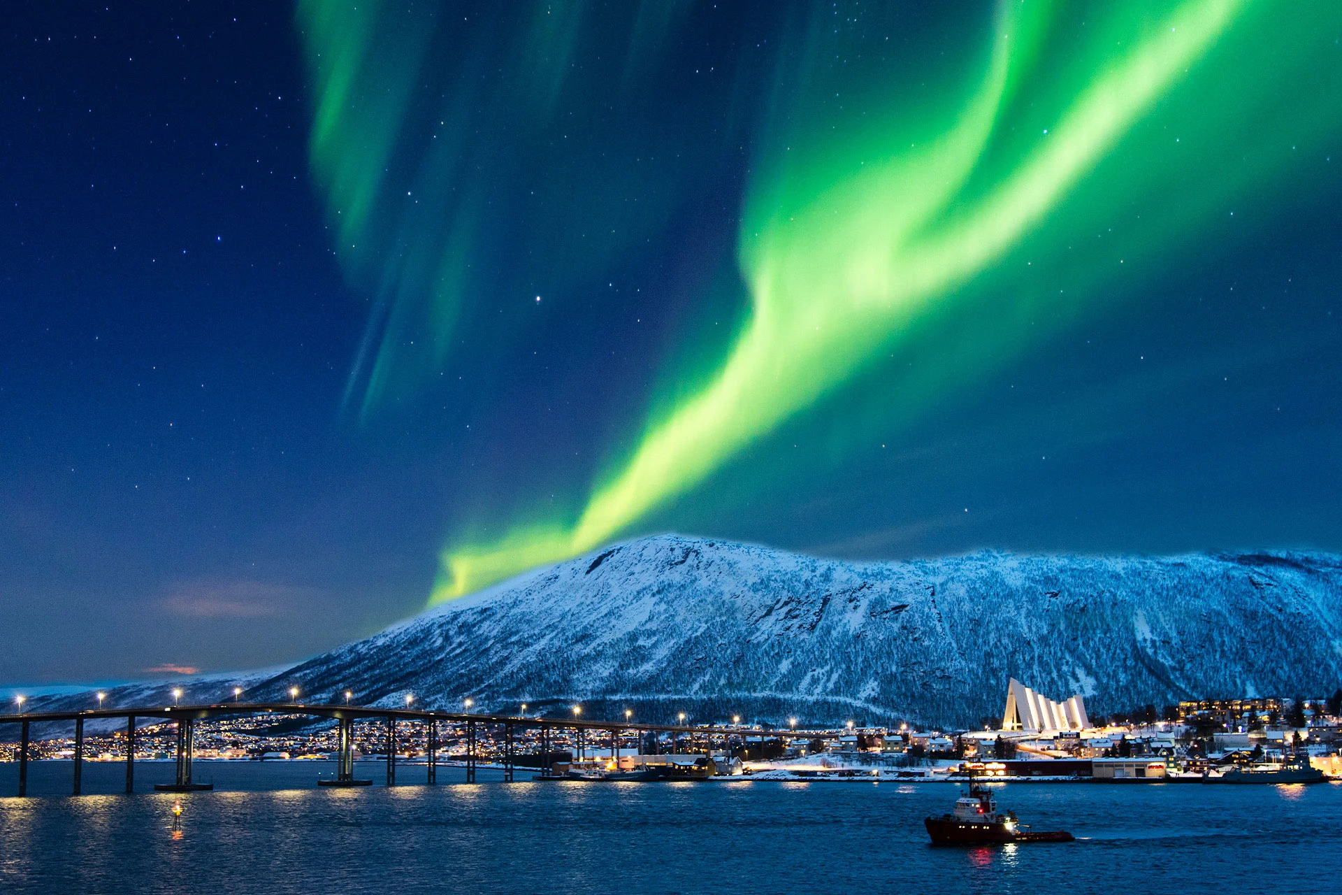 Aurora Borealis Norway HGR 147375 Photo Getty Images-(1)