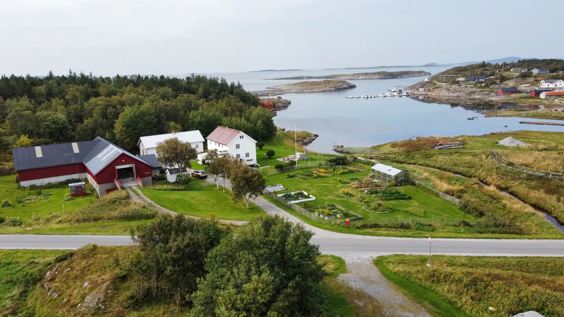 leirvagan-gard-roan-norway