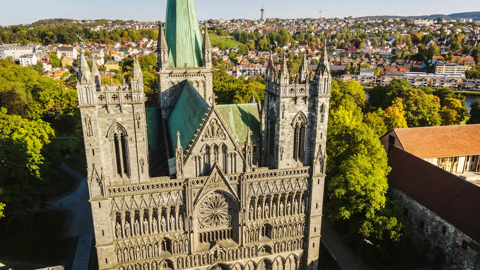 TRONDELAG-01-129-9177119-Photo-Grim-Berge