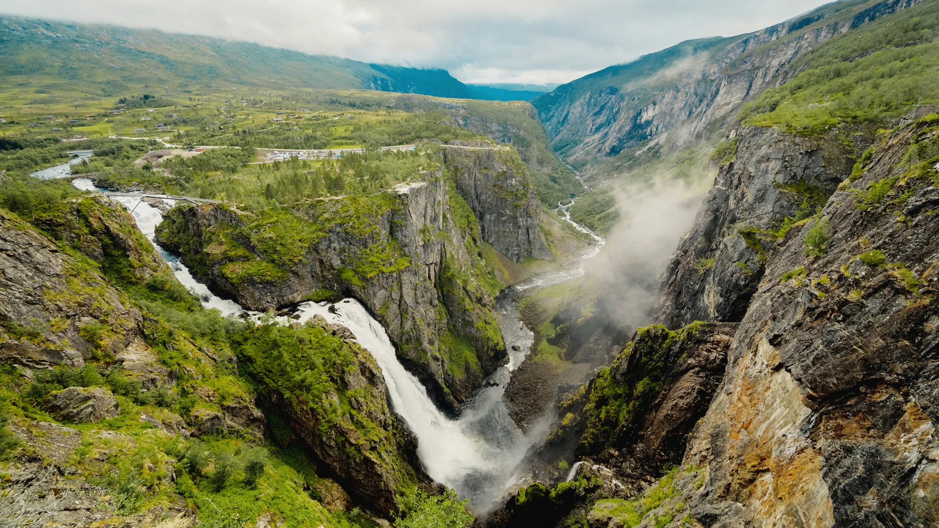 05 Vøringsfossen Waterfall-in-Hardanger-32 ©-Espen-Bakketun VisitBergen.com 1920x1080