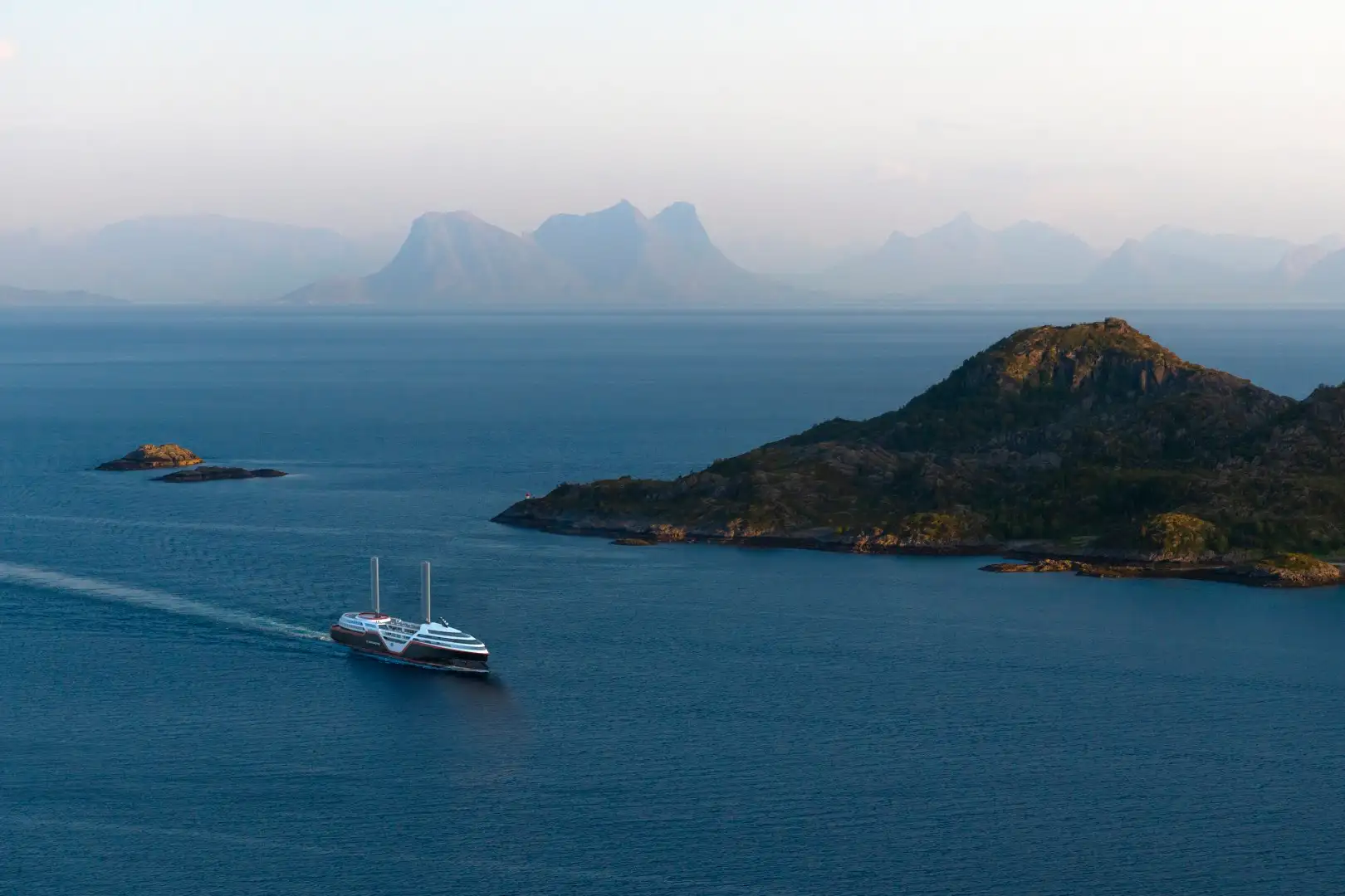 sea-zero-sailing-current-design
