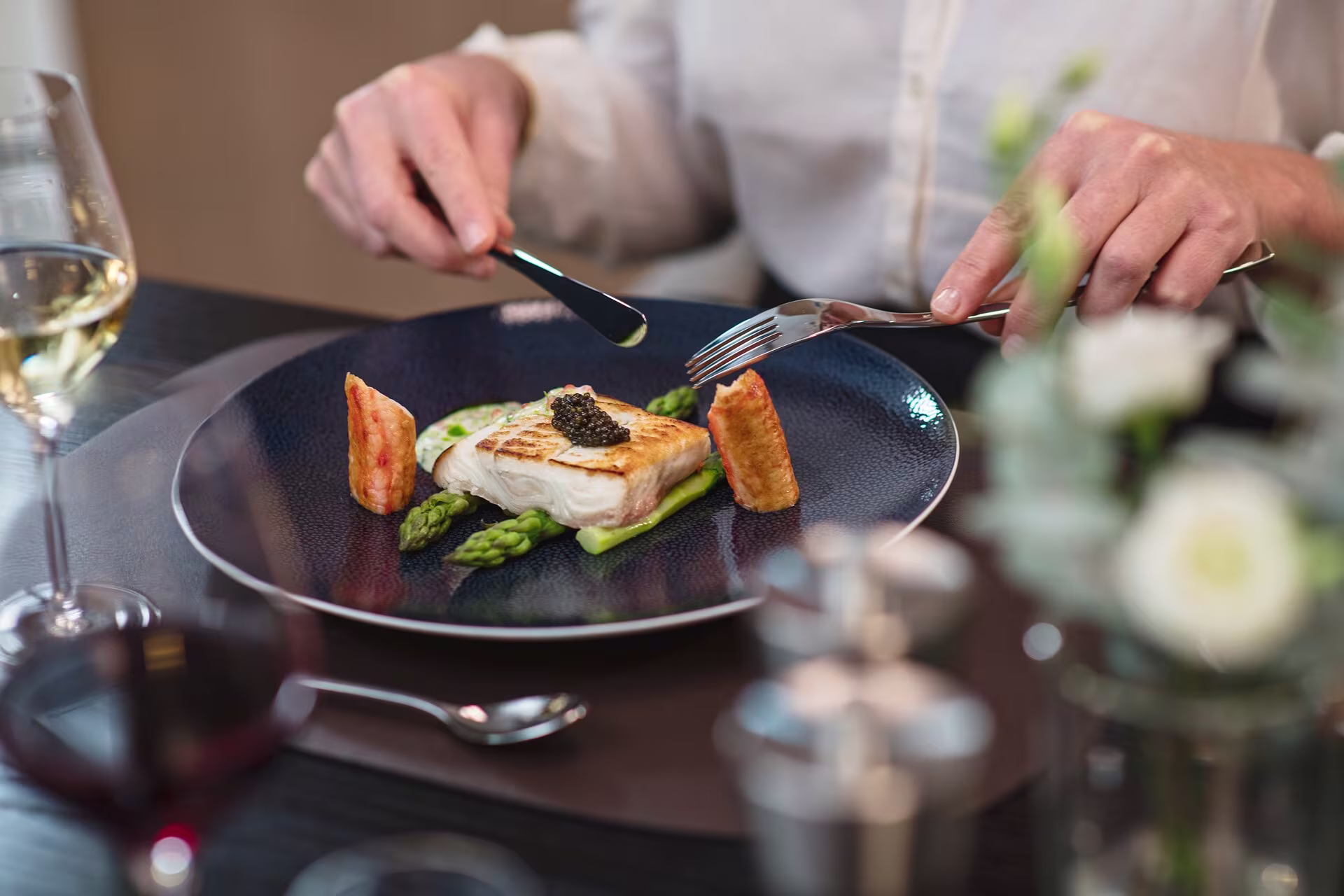 Lindstrom restaurant on board MS Otto Sverdrup