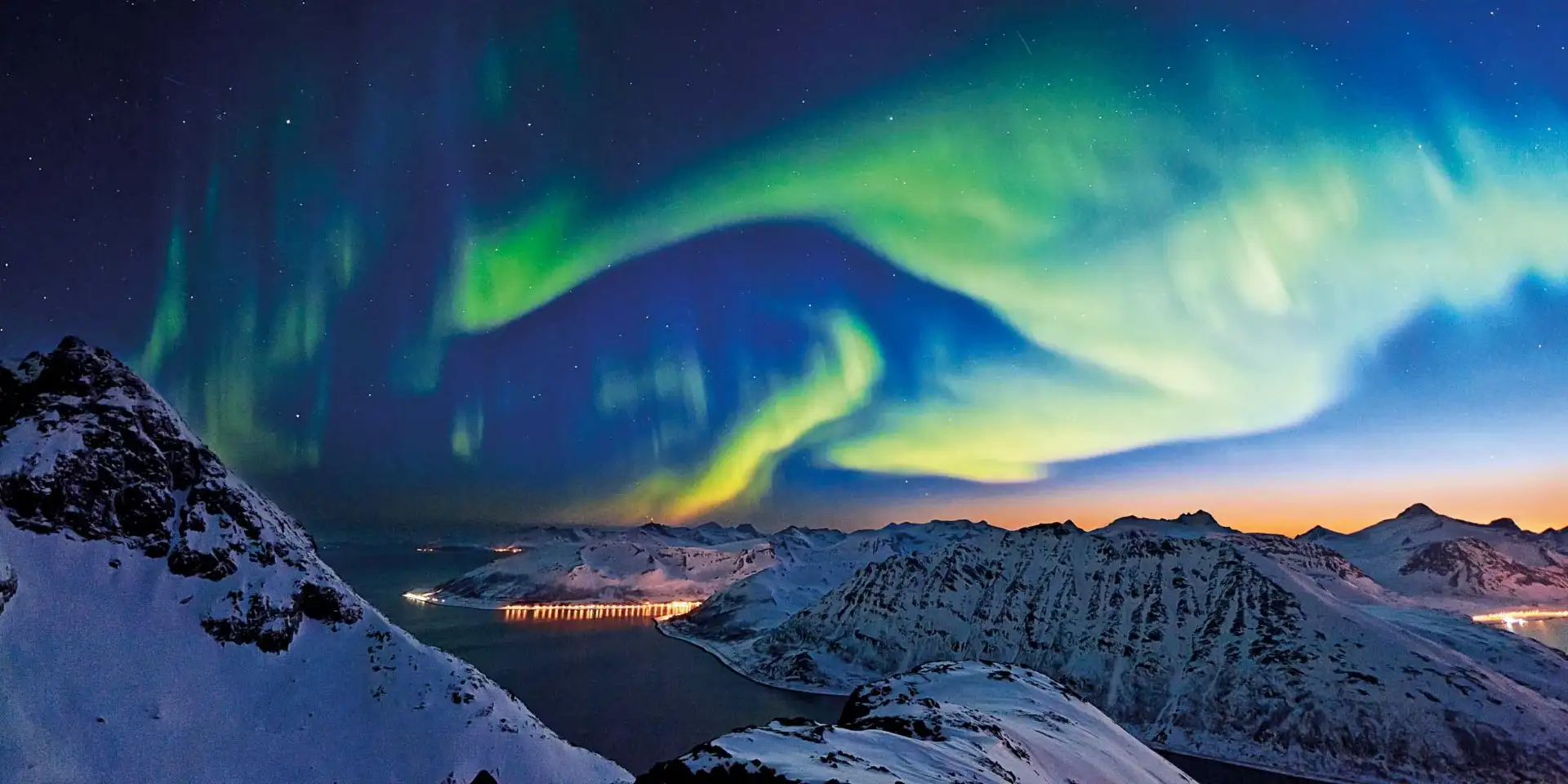 2500x1250_nordlys_jan-r-olsen_just_topaz