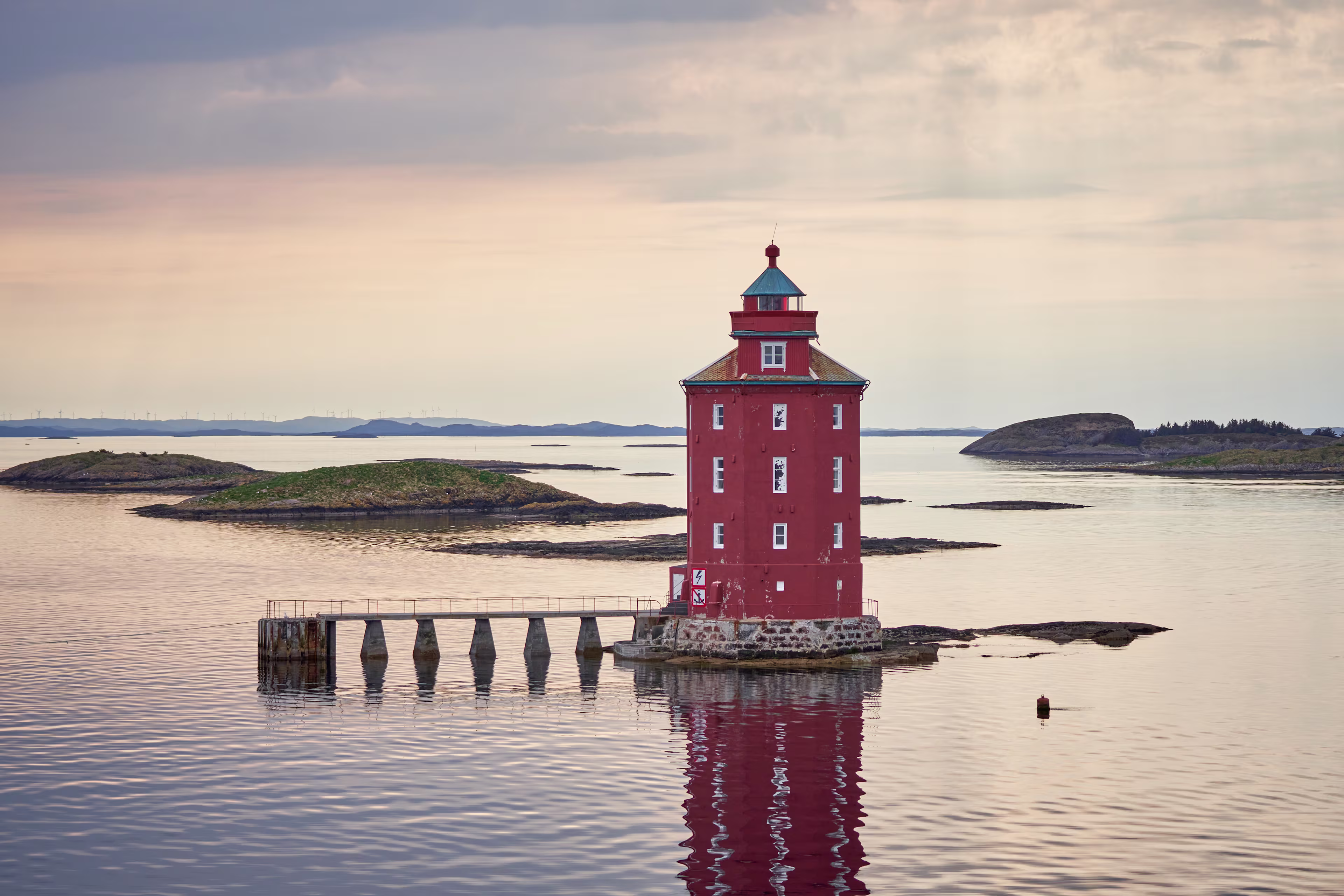 Ship Photographer Philipp Hesse Kjeungskjær Lighthouse