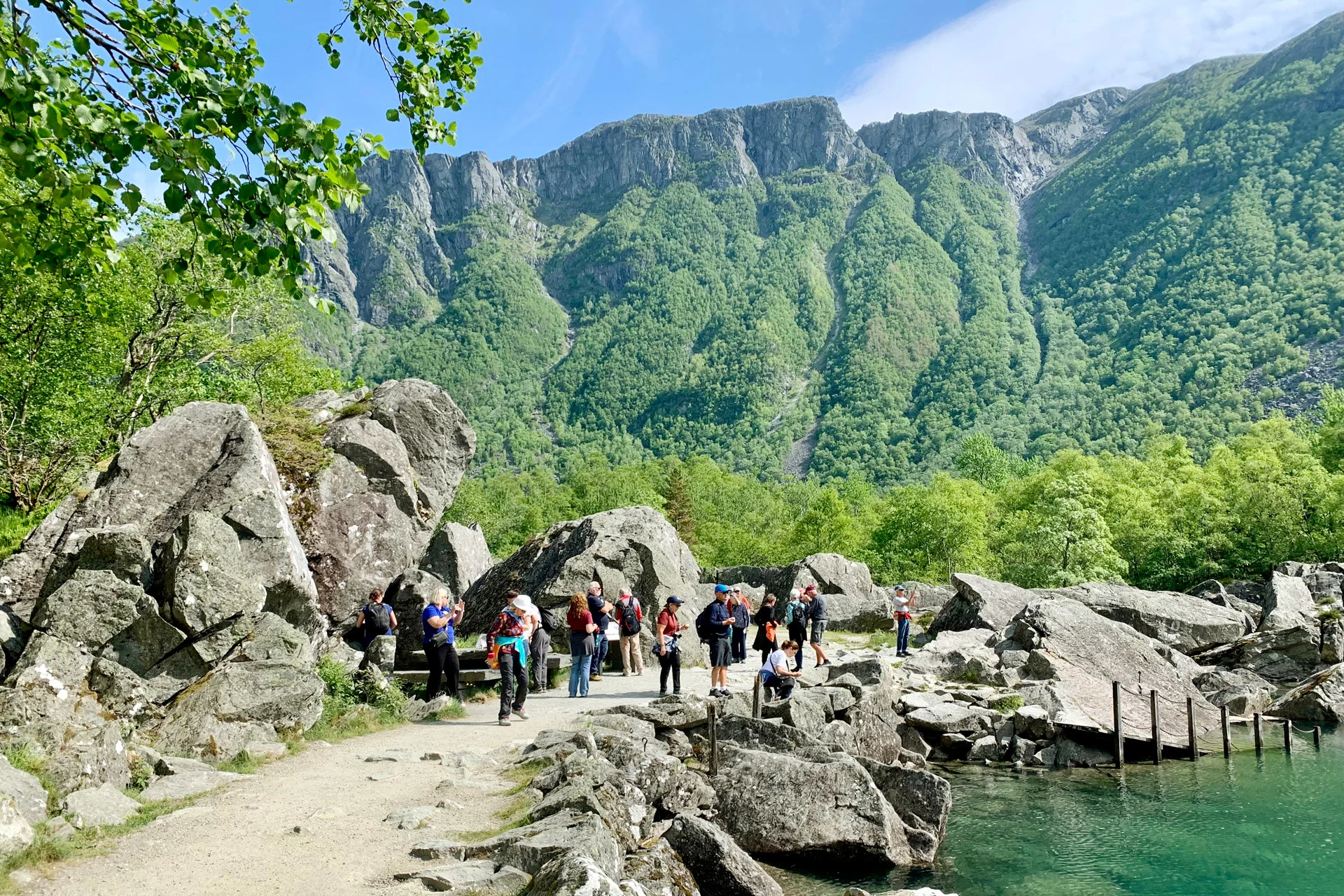 Bladalen-Scenic-Tour-image-00008-1920x1280
