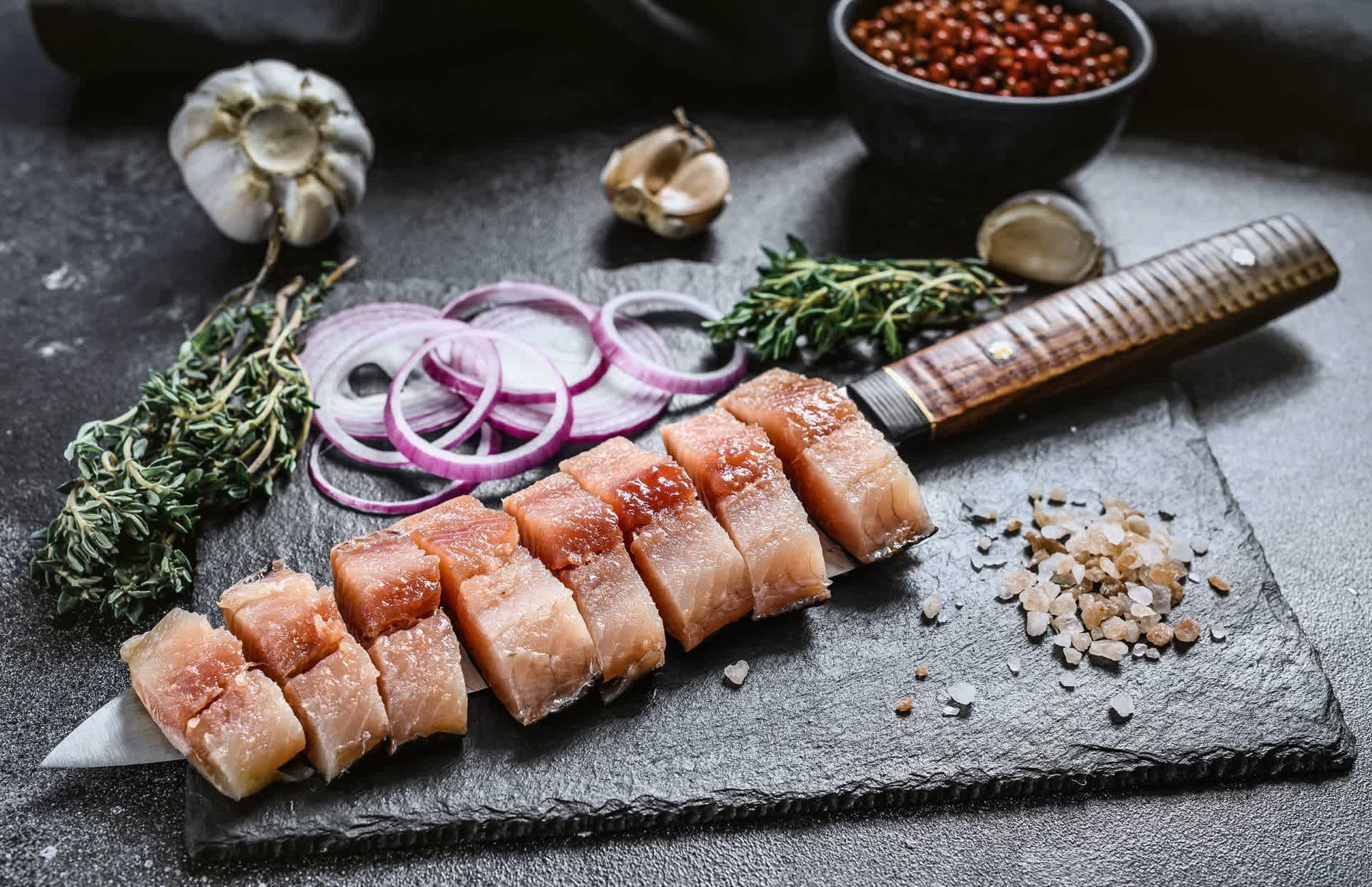 fish-plate-154949-shutterstock