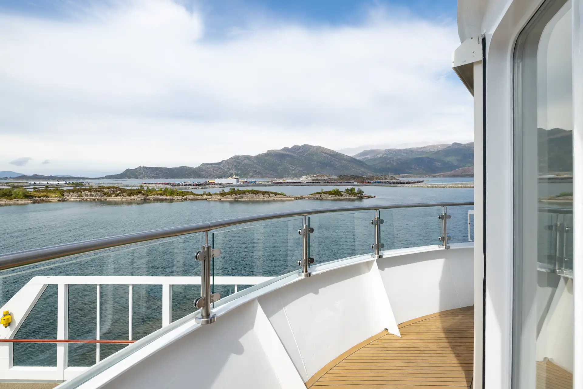 Expedition Suite MG MS Otto Sverdrup Balcony