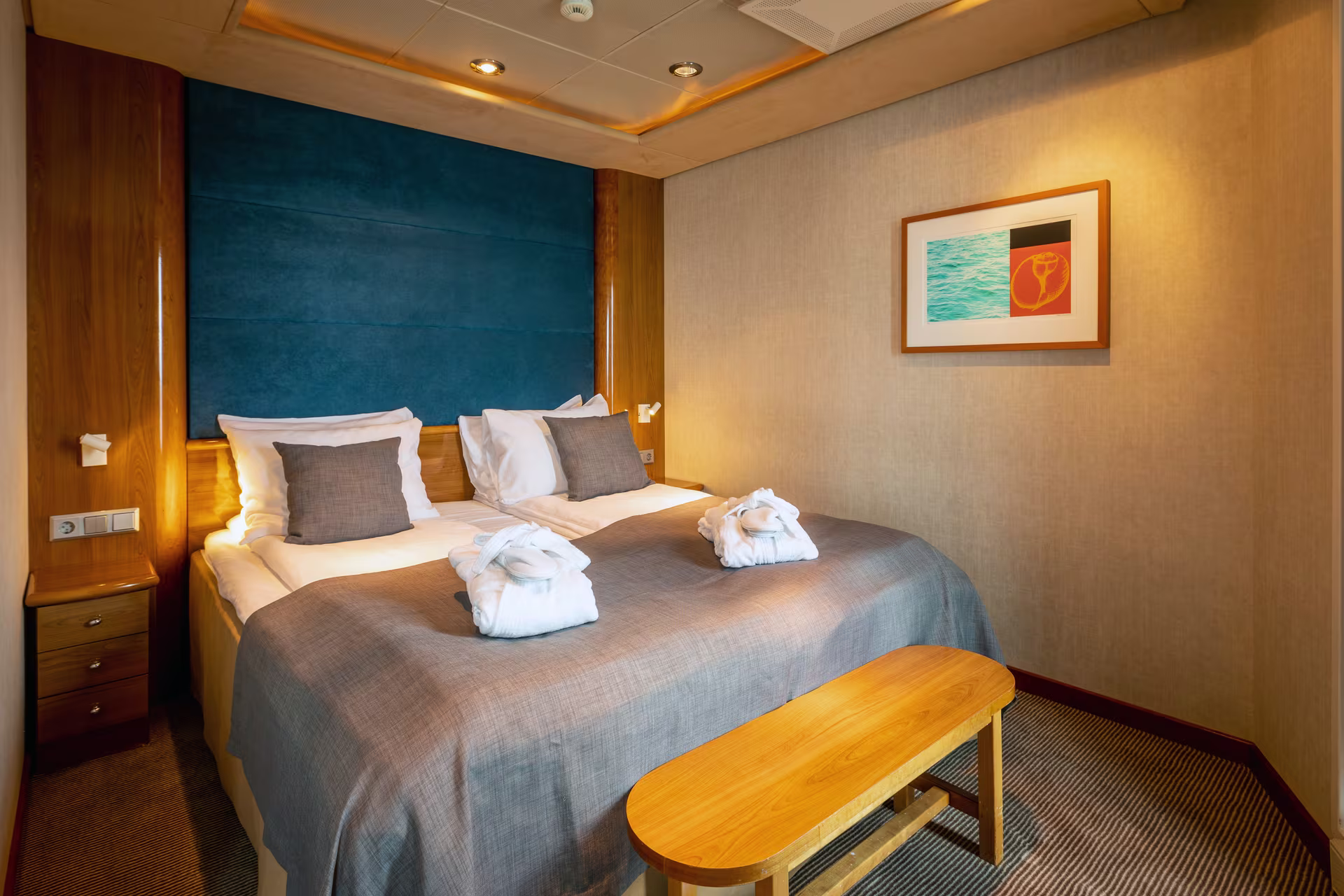 Expedition Suite MX MS Midnatsol Double Bed