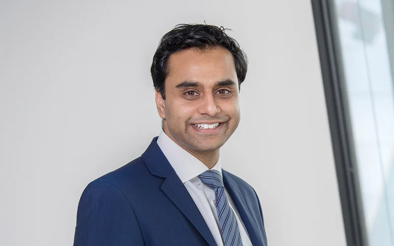 Bhavik Desai headshot