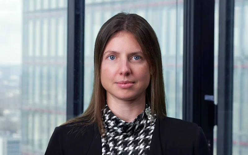 Delphine Voeltzel headshot