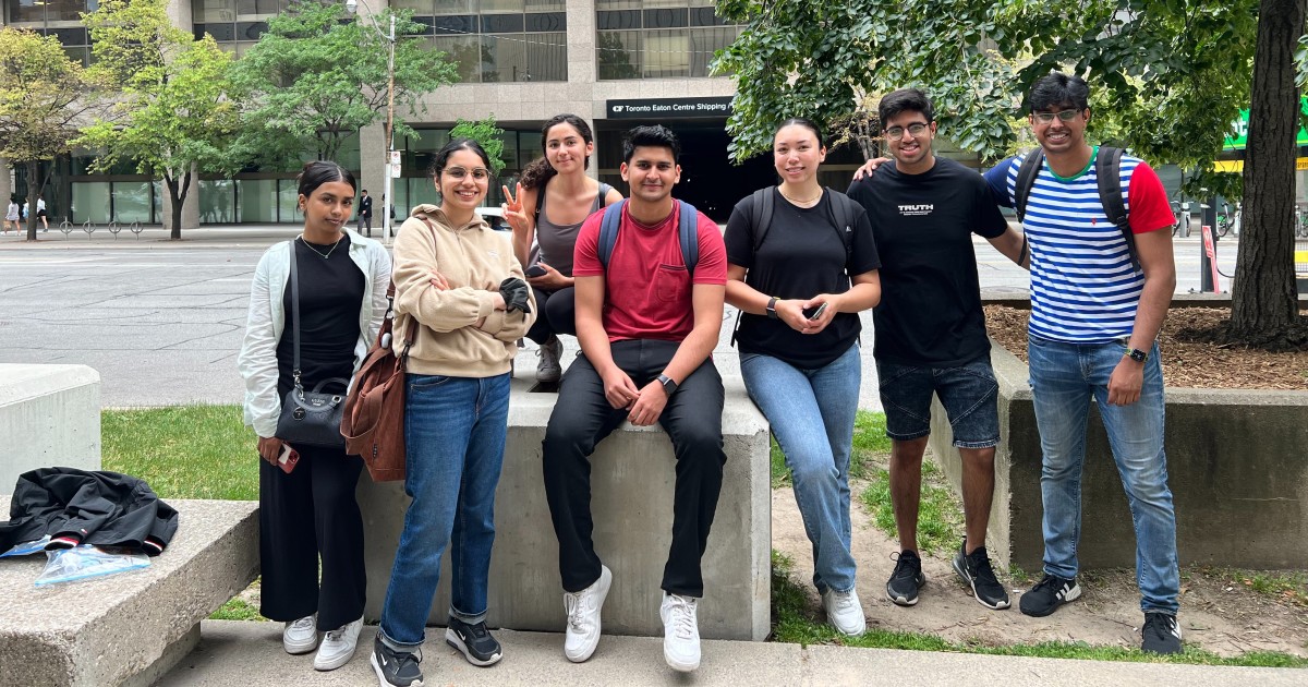 Group photo of participants on this donation run. Thank you to those who showed up, and all the other executive team members who help organized the donation behind the scenes!