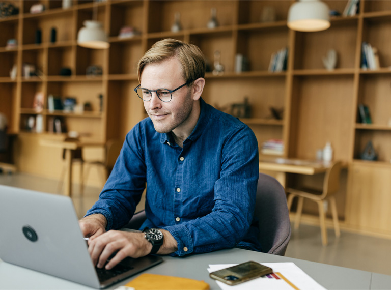 Illustration of Health Coaching With Ai For Anxiety Disorders