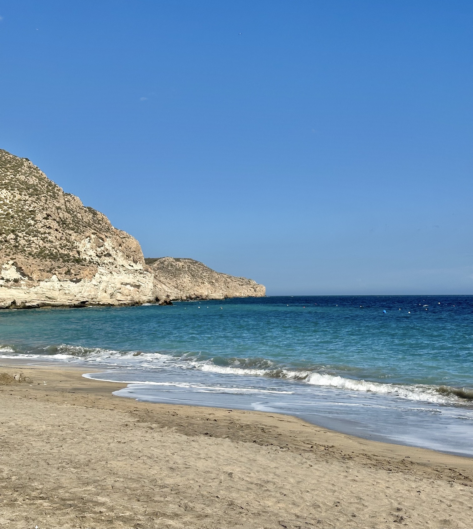 Agua Amarga y Cabo de Gata: Naturaleza, Playas y Tranquilidad