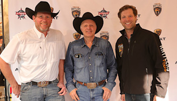 Texas Rattlers Texas Rattlers take a bow in Fort Worth | PBR | Professional Bull Riders
