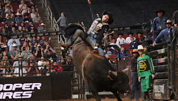 Surging Texas Rattlers defeat Arizona Ridge Riders for ninth straight ...