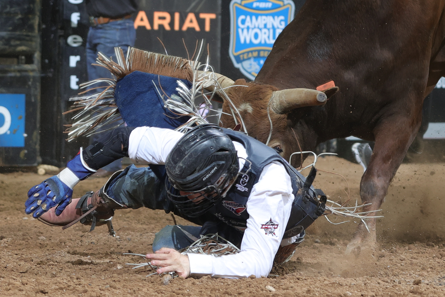 Pbr Bull Rider Shot : Every WRECK from Eliminations – GNNDMG