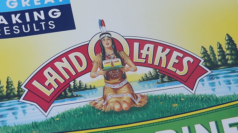 Land O Lakes mascot Mia