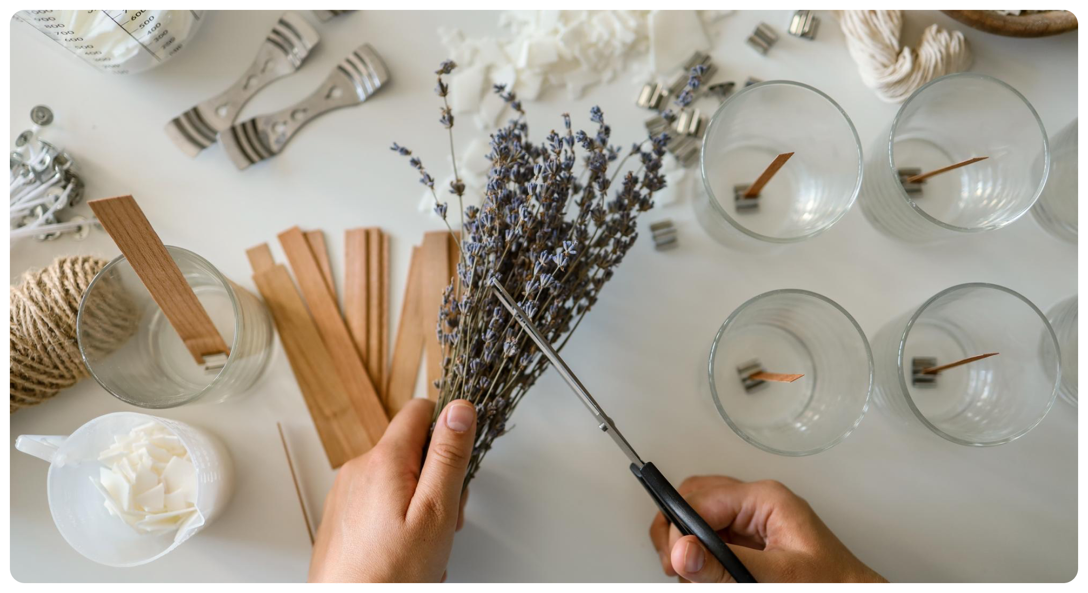 Candle-Making is One of the Small Business Ideas with Low Investment Candle-Making is One of the Small Business Ideas with Low Investment