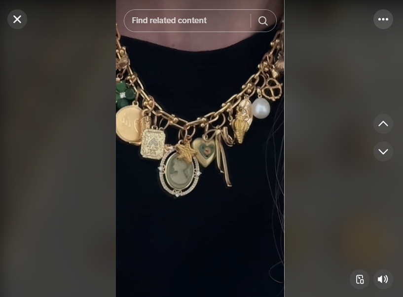 TikTok Viral: charmed necklace