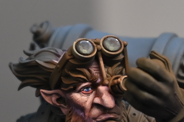 Front view of Craig Scrapfiggs focusing on glasses