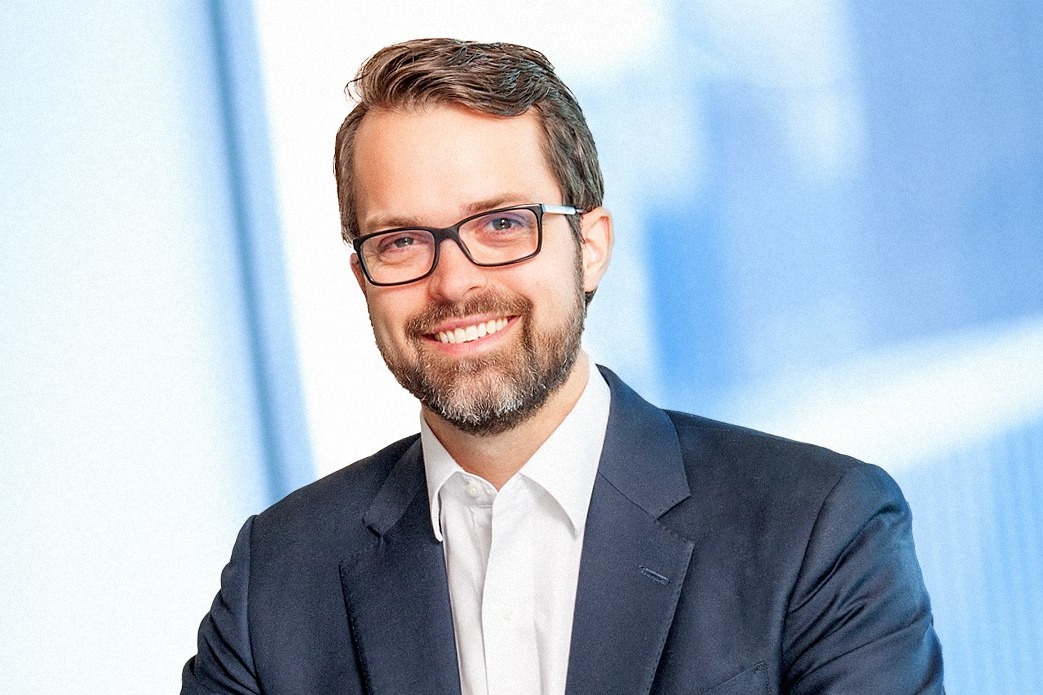 Adam Shantz, official photo