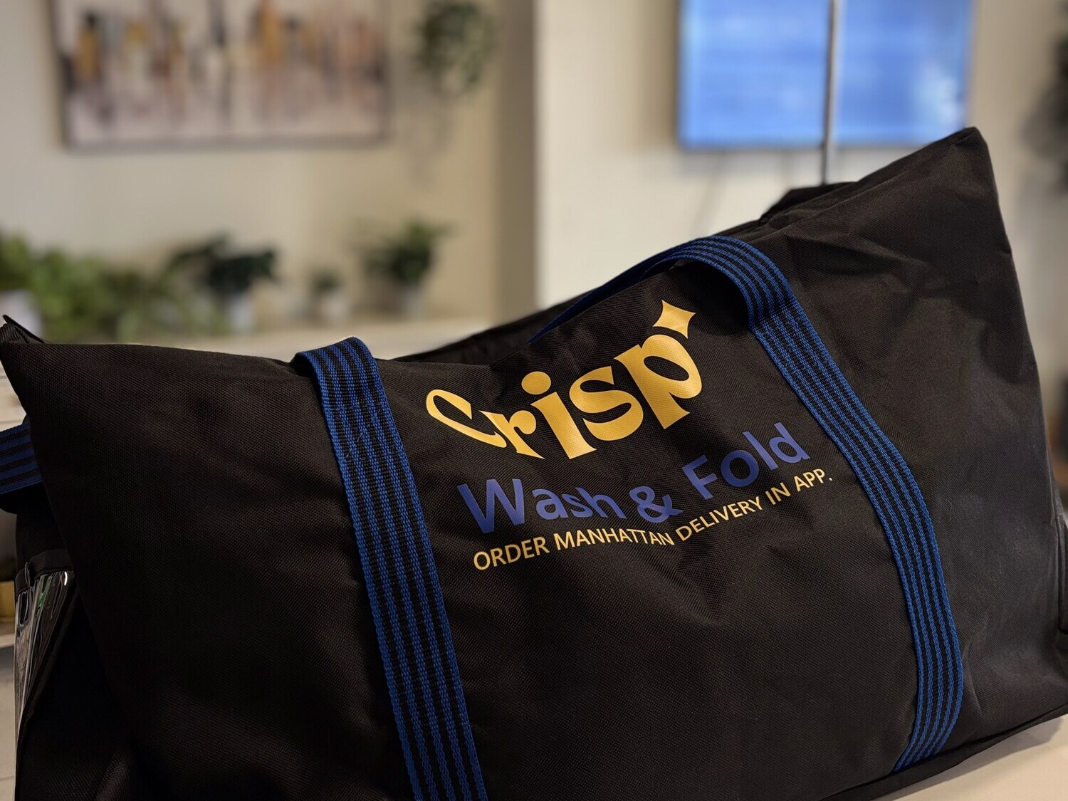 Guest Laundry Service for Boutique Hotels in Manhattan: How to Offer It Without a Laundry Room