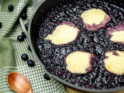 Blueberry Skillet Cobbler-image