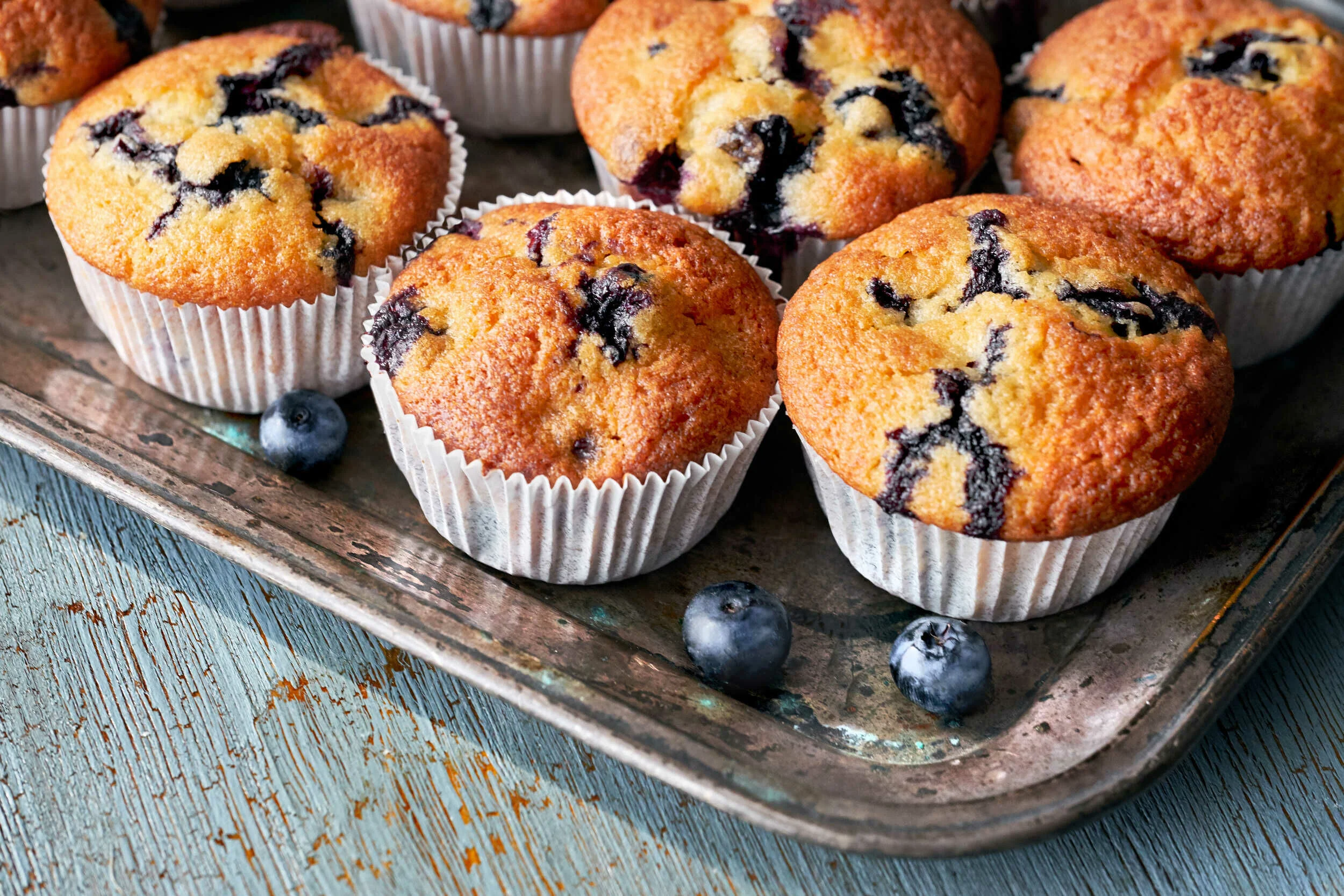 easy-blueberry-muffins