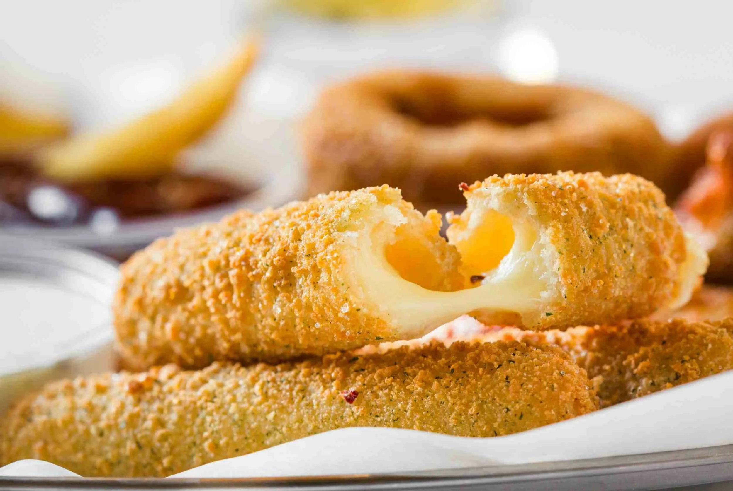 Easy Mozzarella Sticks