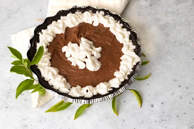 No-Bake Nutella Pie