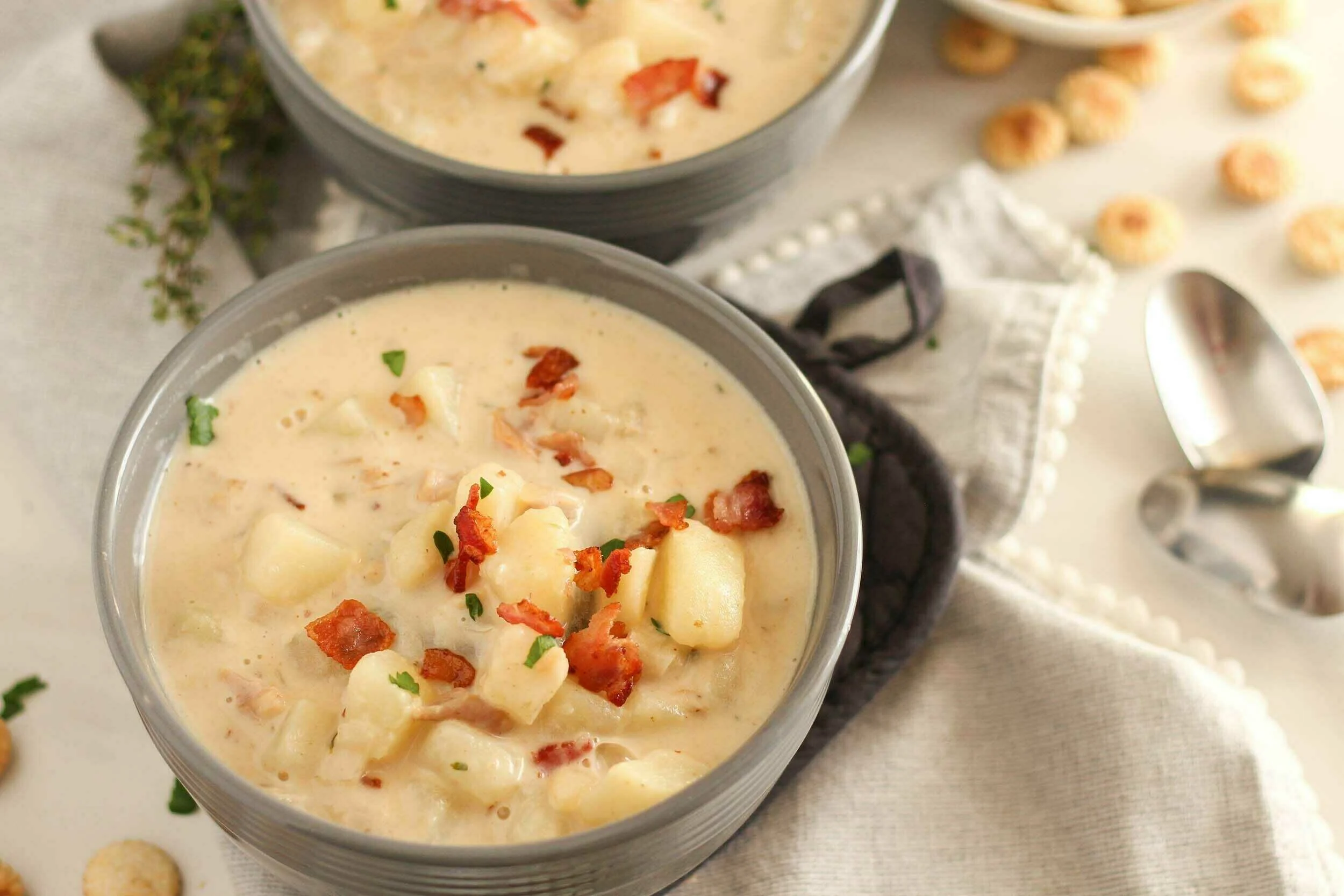Simple Clam Chowder