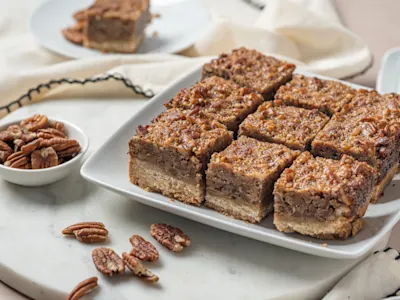 Butter Pecan Bars-image